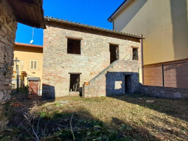 casa indipendente in vendita a Perugia in zona Pila