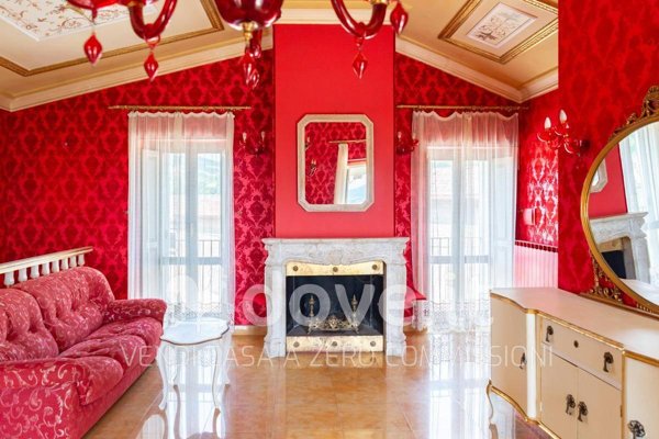 casa indipendente in vendita a Perugia in zona Pianello