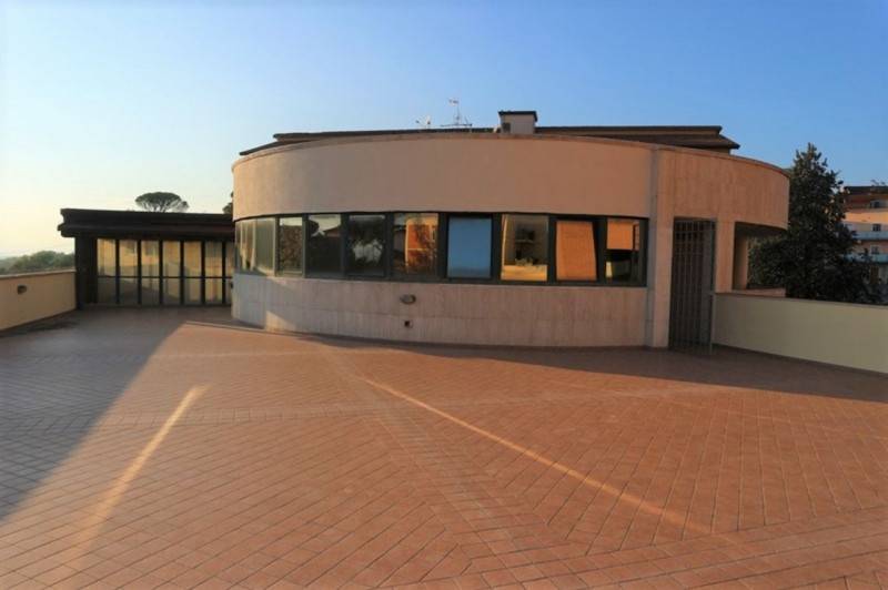 ufficio in vendita a Perugia in zona Montebello