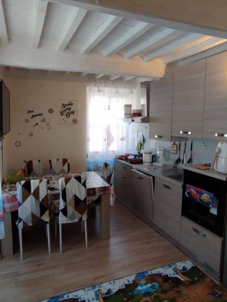 casa indipendente in vendita a Perugia in zona Mugnano