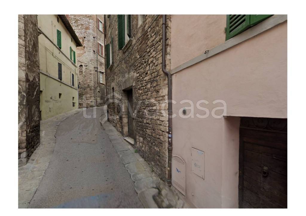 trivano in vendita a Perugia in zona Centro Città