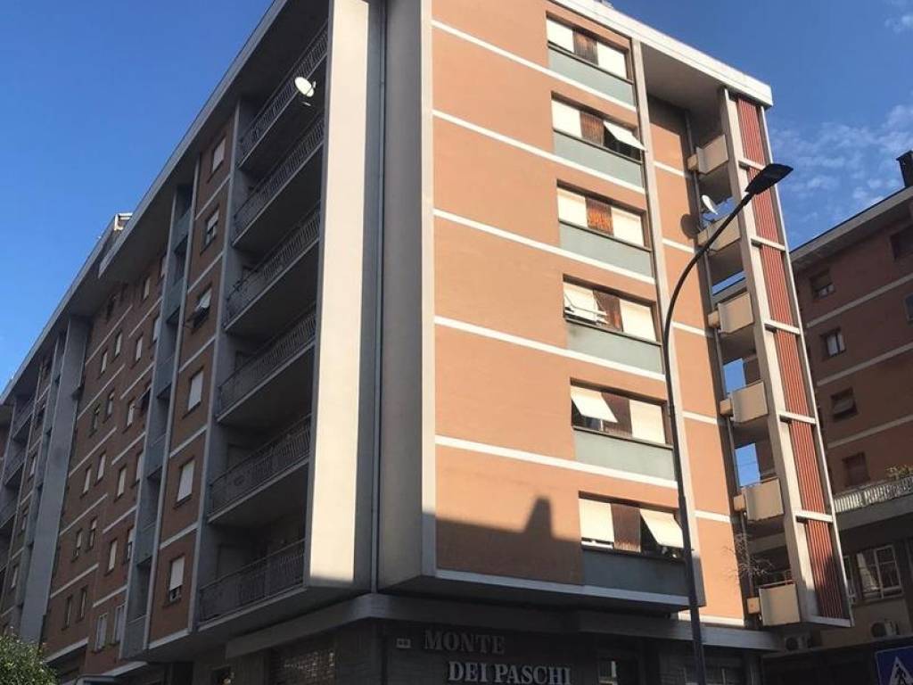 intera palazzina in vendita a Perugia in zona Ferro di Cavallo
