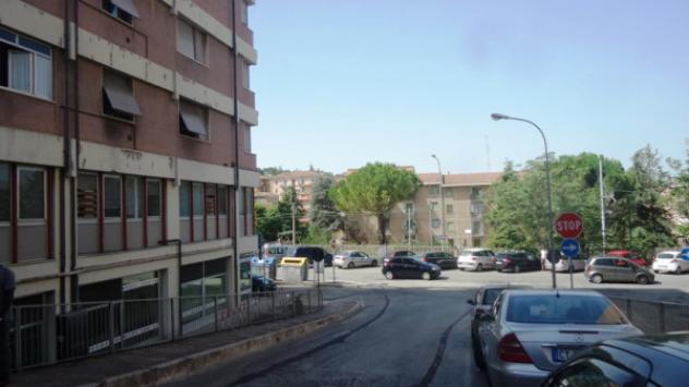 ufficio in vendita a Perugia