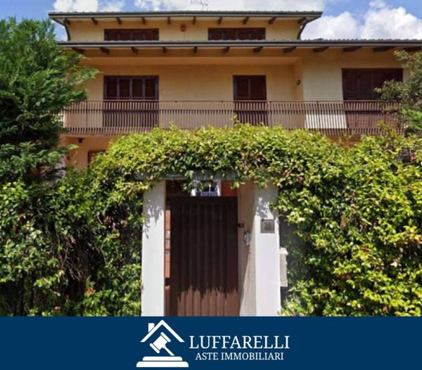 casa indipendente in vendita a Perugia in zona Pila