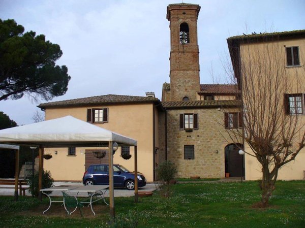 casa indipendente in vendita a Perugia in zona Collestrada