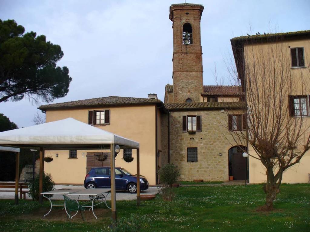 casa indipendente in vendita a Perugia in zona Casaglia