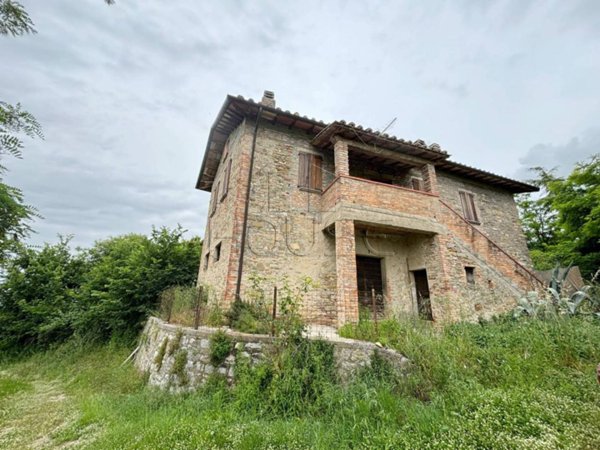 villa in vendita a Perugia in zona Solfagnano