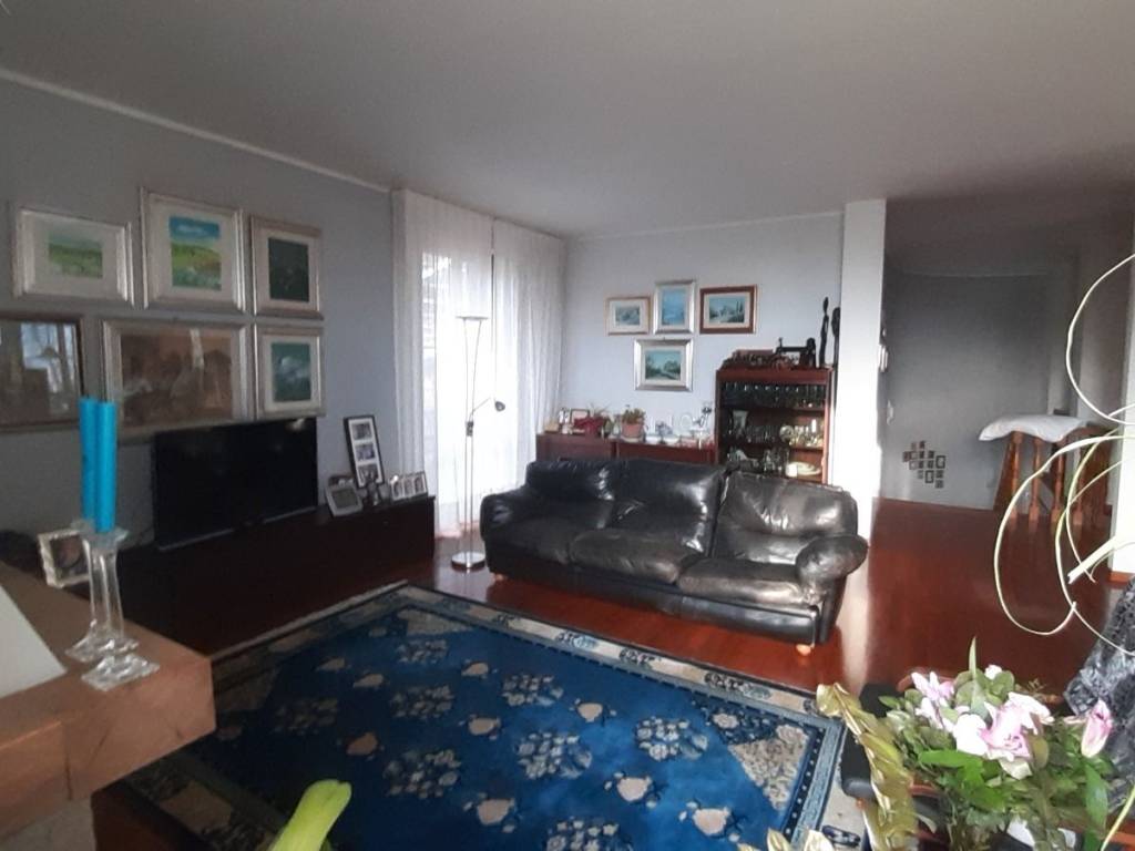 casa indipendente in vendita a Perugia in zona Sant'Andrea delle Fratte