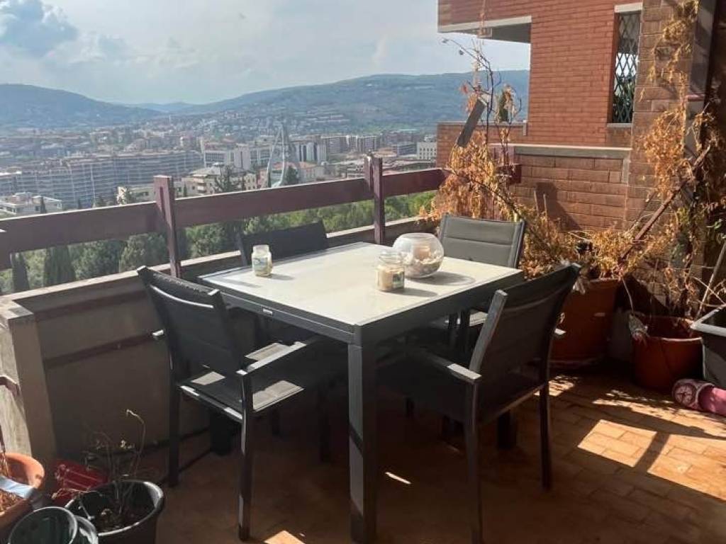 appartamento in vendita a Perugia in zona Centro Città