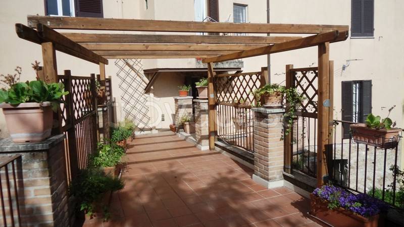 appartamento in vendita a Perugia in zona Centro Città