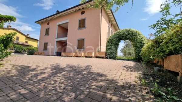casa indipendente in vendita a Perugia in zona Fontignano