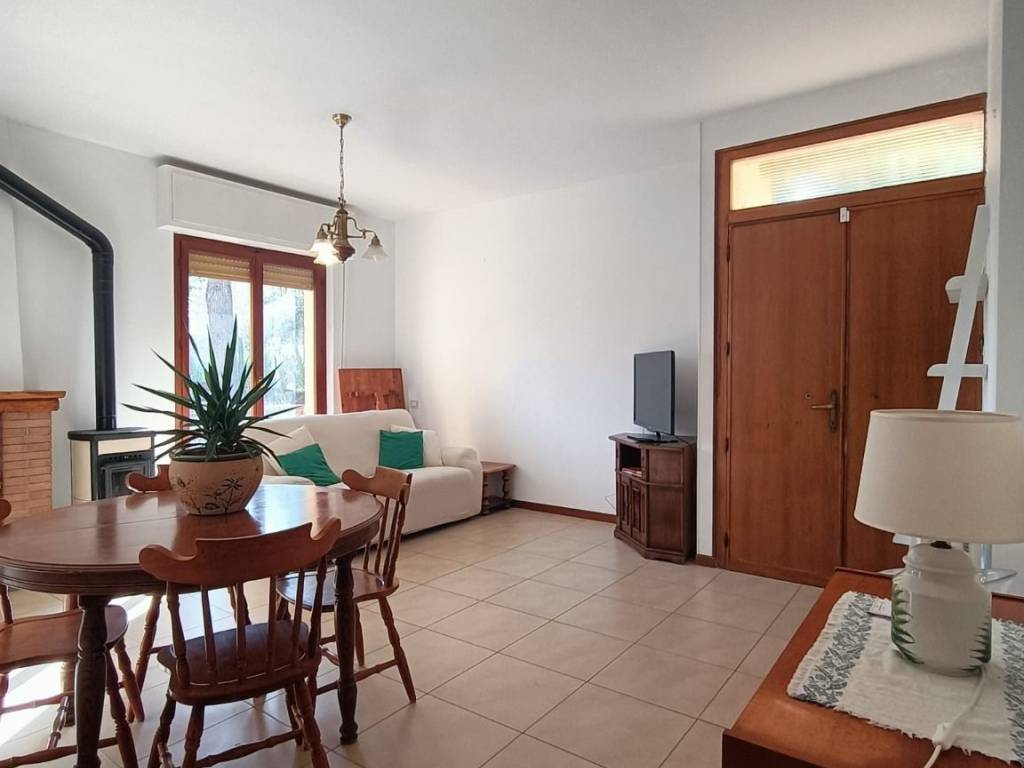 appartamento in vendita a Perugia in zona Montebello