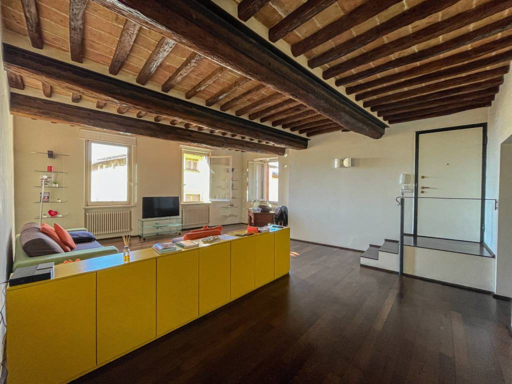 appartamento in vendita a Perugia in zona Centro Città