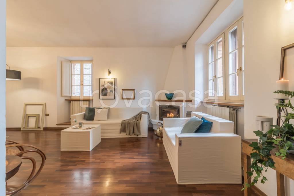appartamento in vendita a Perugia in zona Centro Città