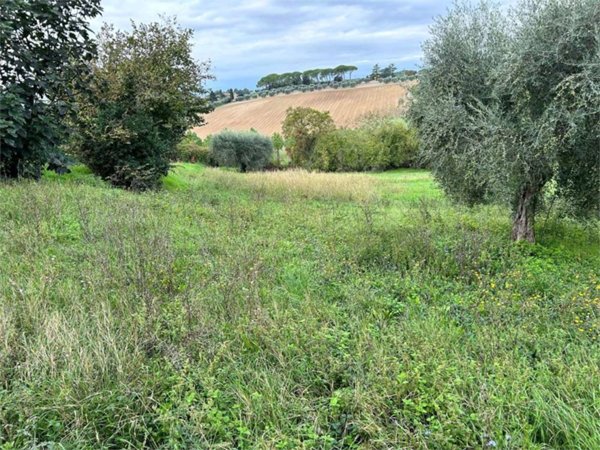 terreno edificabile in vendita a Perugia in zona San Fortunato