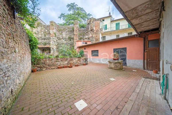 appartamento in vendita a Perugia in zona Centro Città