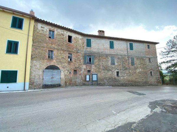casa indipendente in vendita a Perugia in zona Castel del Piano