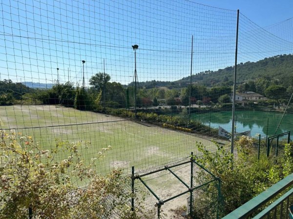 terreno agricolo in vendita a Perugia in zona Ferro di Cavallo