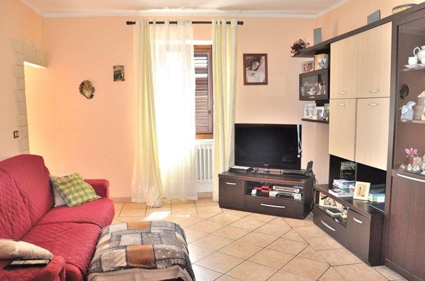 casa indipendente in vendita a Perugia in zona Mugnano