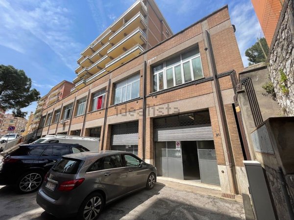 casa semindipendente in vendita a Perugia in zona Elce