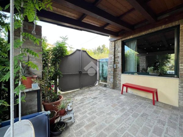 esavano in vendita a Perugia in zona Monteluce