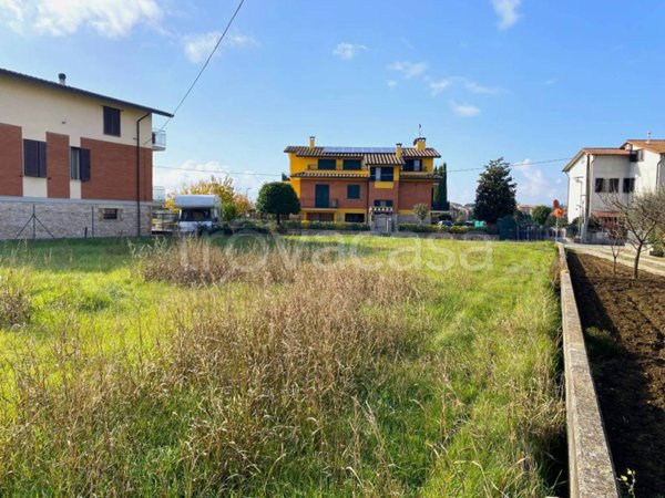 terreno agricolo in vendita a Perugia in zona Castel del Piano