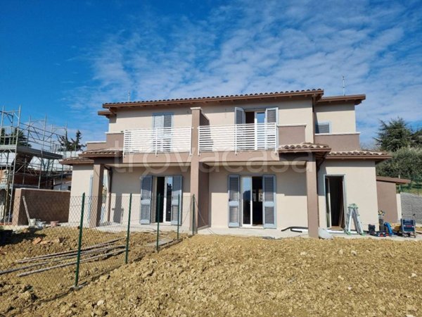 casa indipendente in vendita a Perugia in zona Colombella