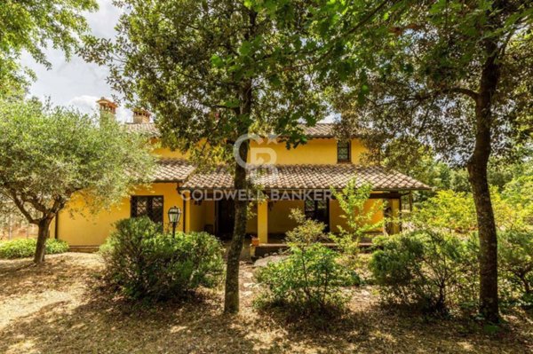 casa indipendente in vendita a Perugia