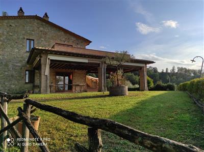 casa indipendente in vendita a Perugia in zona Ramazzano