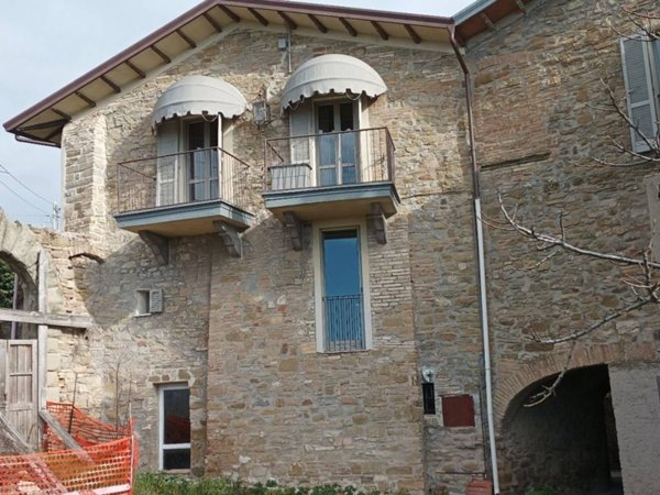appartamento in vendita a Perugia in zona Pianello