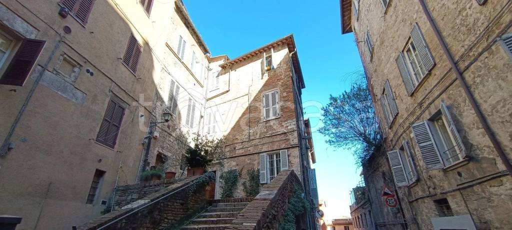 appartamento in vendita a Perugia in zona Centro Città