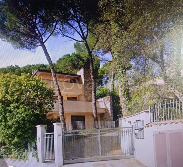 appartamento in vendita a Perugia in zona Santa Lucia