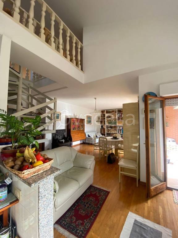 appartamento in vendita a Perugia in zona Montelaguardia