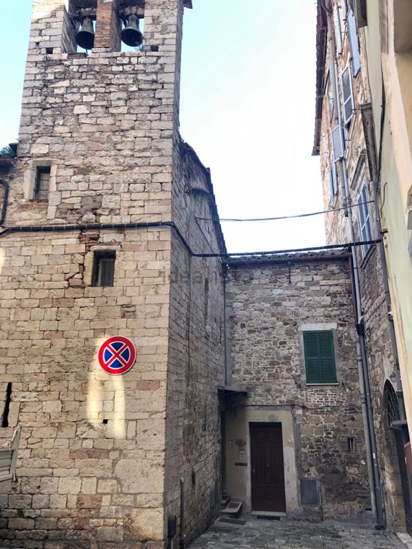 appartamento in vendita a Perugia in zona Centro Città