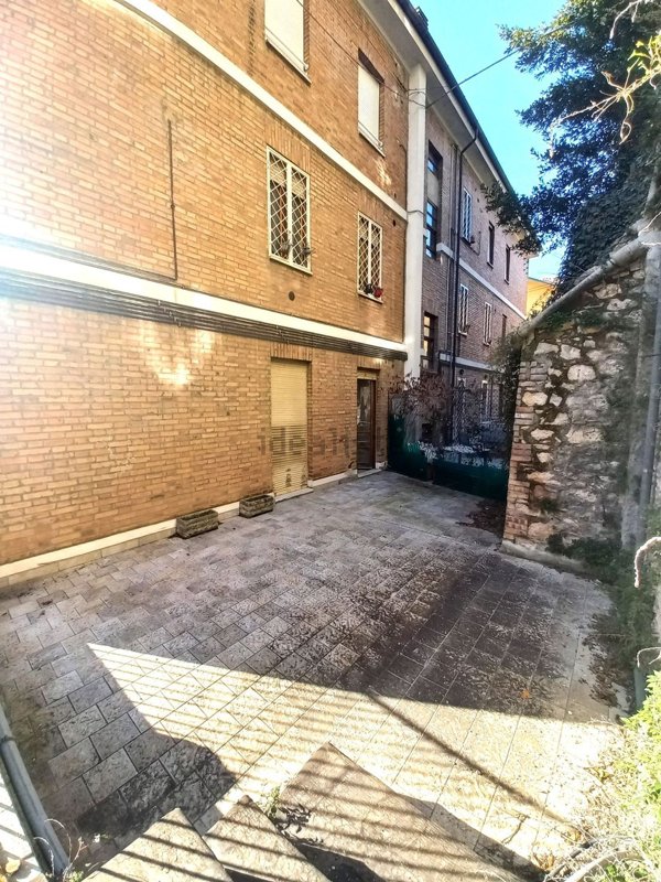 appartamento in vendita a Perugia in zona XX Settembre