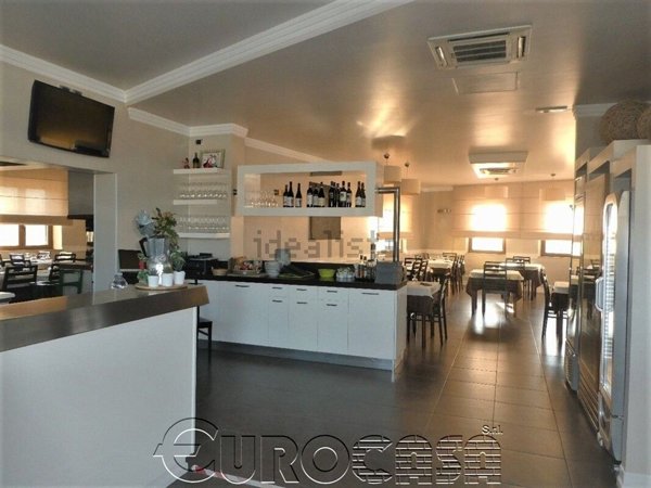 negozio in vendita a Perugia