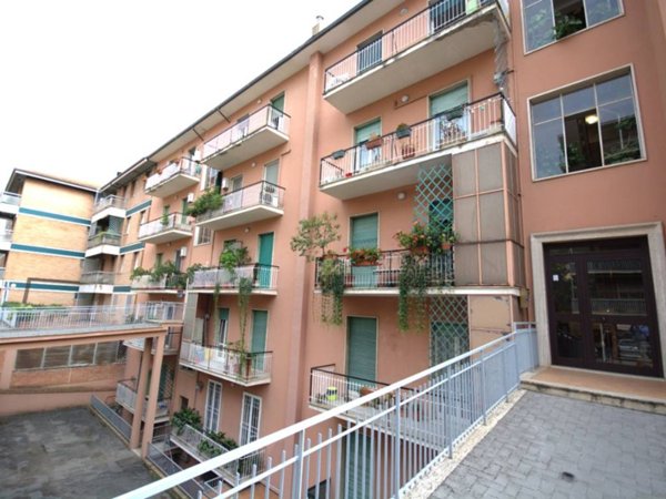 appartamento in vendita a Perugia in zona Filosofi