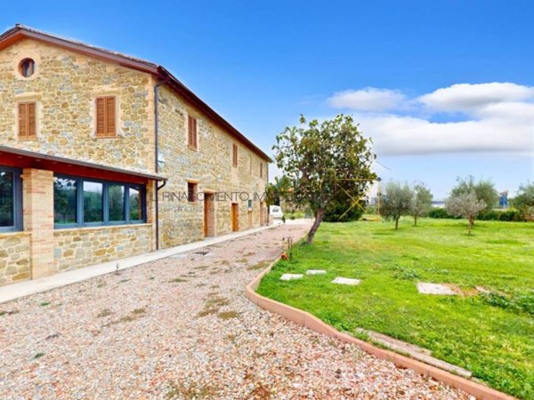 casa indipendente in vendita a Perugia in zona Ponte San Giovanni