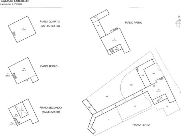 casa indipendente in vendita a Perugia in zona Parlesca