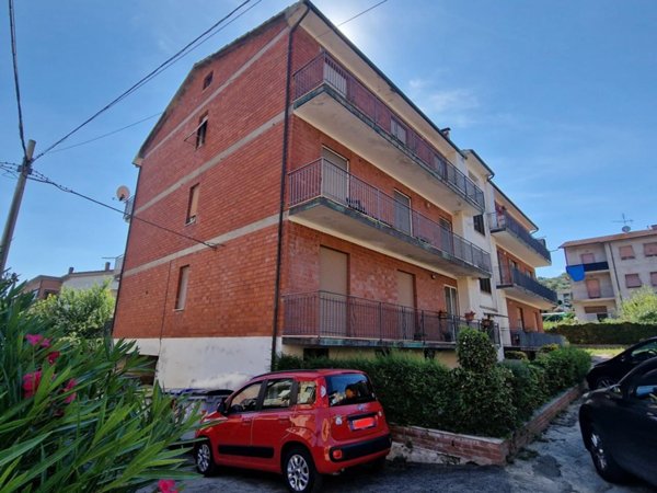 casa indipendente in vendita a Perugia in zona Villa Pitignano