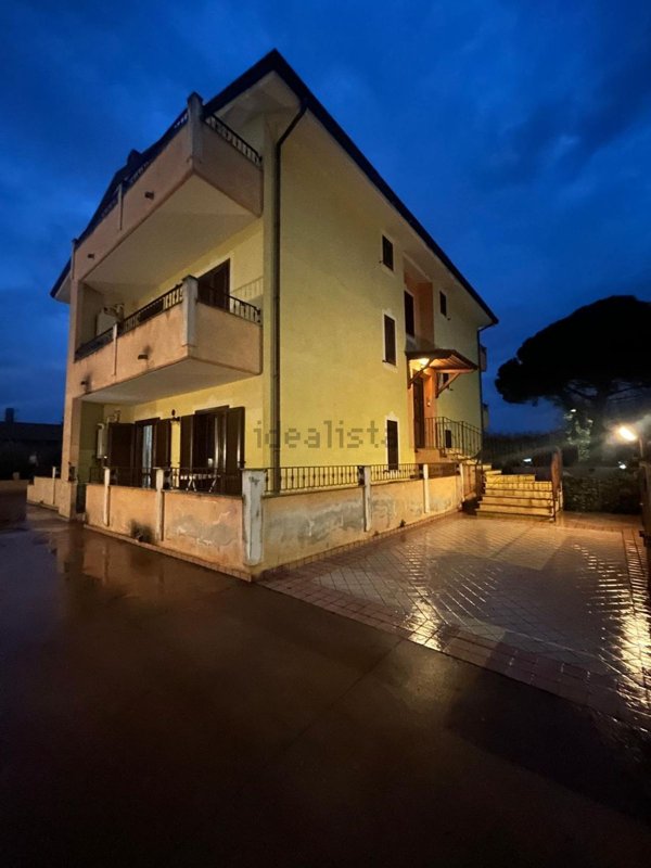 appartamento in vendita a Perugia in zona Collestrada