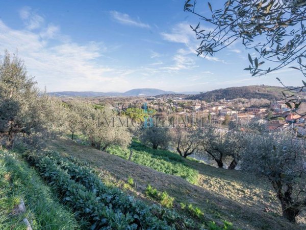 terreno edificabile in vendita a Perugia in zona Ponte San Giovanni