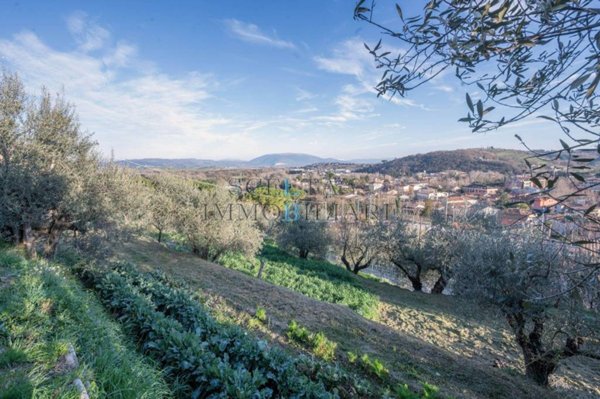 terreno edificabile in vendita a Perugia in zona Ponte San Giovanni