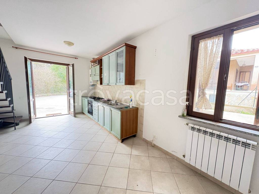 appartamento in vendita a Perugia in zona Pianello