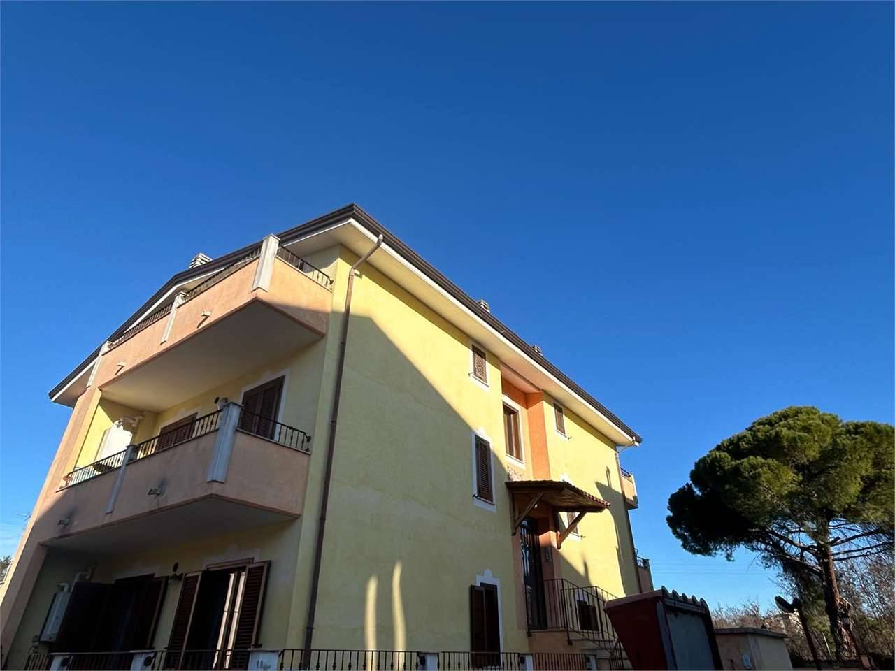 appartamento in vendita a Perugia in zona Collestrada