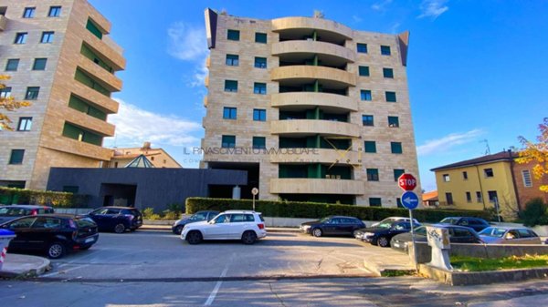appartamento in vendita a Perugia in zona Centro Città