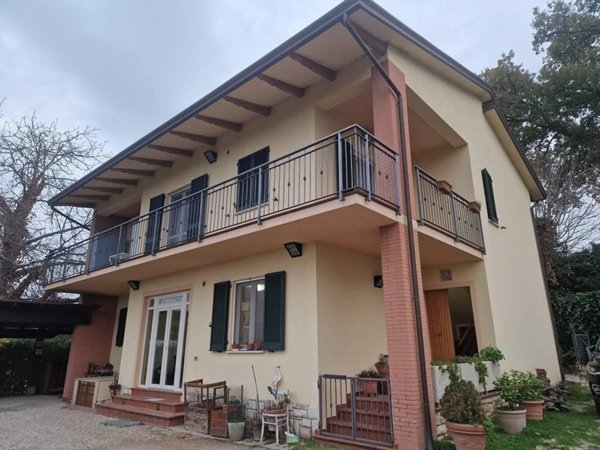 casa indipendente in vendita a Perugia in zona San Martino In Campo
