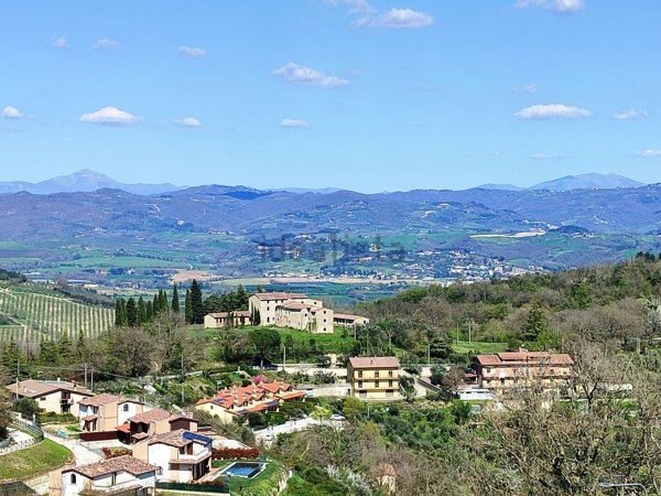 appartamento in vendita a Perugia in zona Montelaguardia