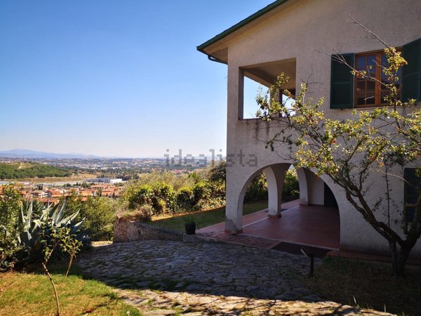 casa indipendente in vendita a Perugia in zona L'Olmo