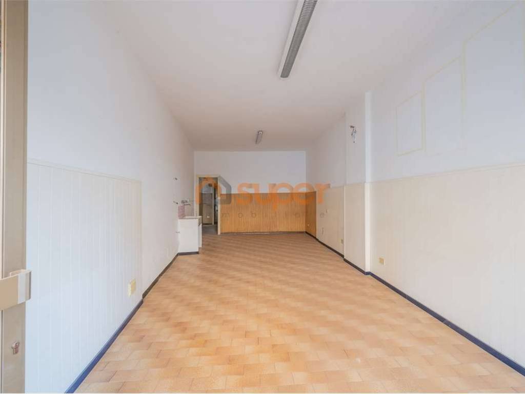 negozio in vendita a Perugia in zona San Marco